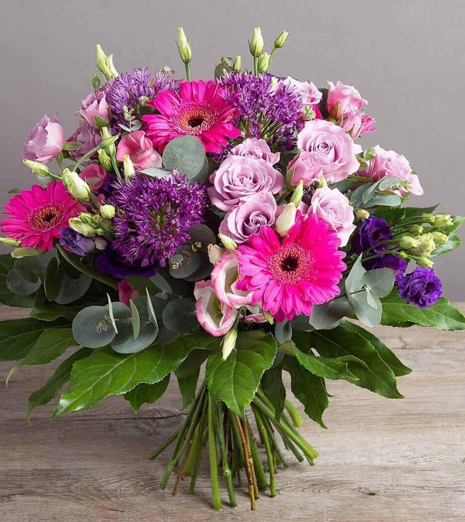 garden flower bouquet