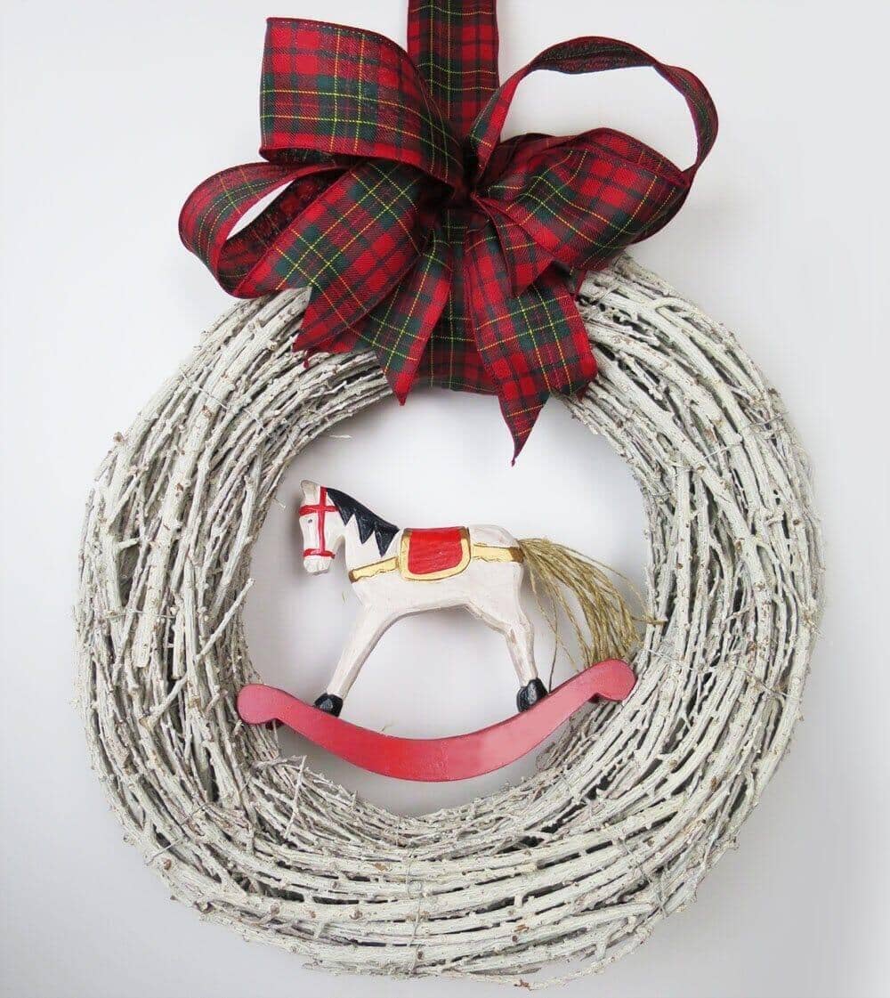 Holiday Parade Wreath™