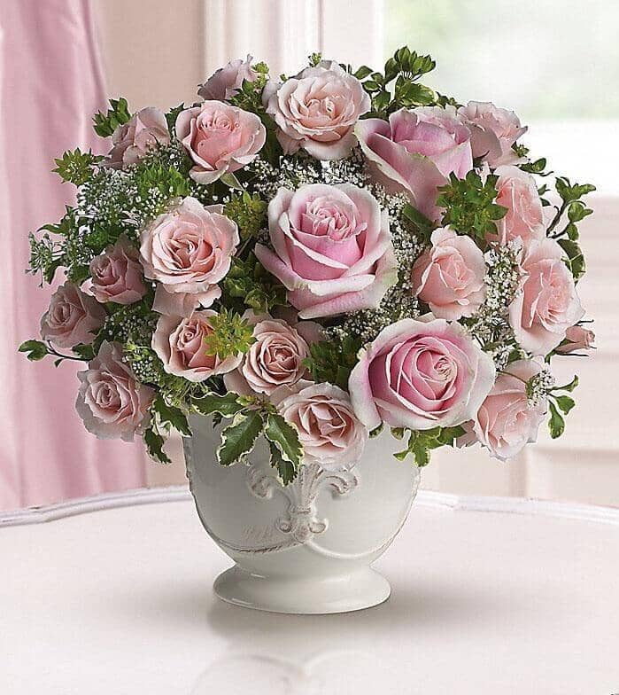 Parisian Pinks with Roses